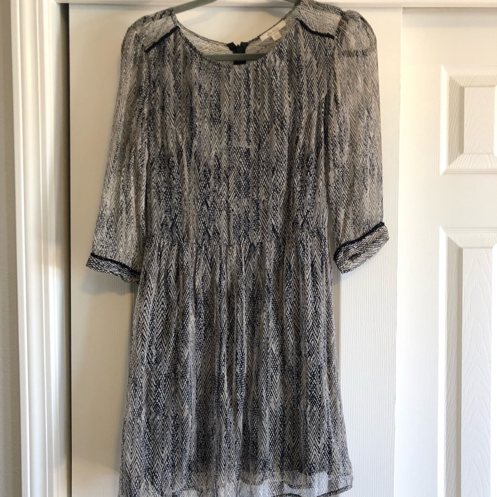 Ella moss sleeved dress black tan beaded size sm